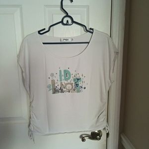 White boxy t-shirt